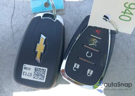 2023 Chevrolet Traverse Awd Rs z USA, uszkodzony, nr VIN 1GNEVJKW6PJ112120